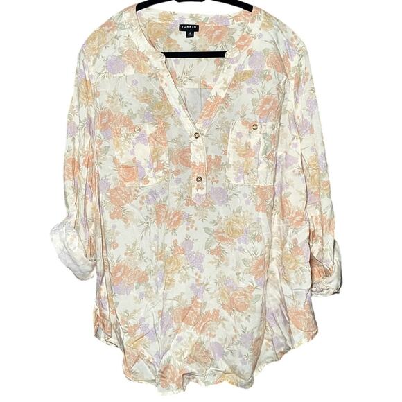 Torrid - Button-Up Blouse Size 2 - Pastel Floral Pattern - Picture 1 of 10